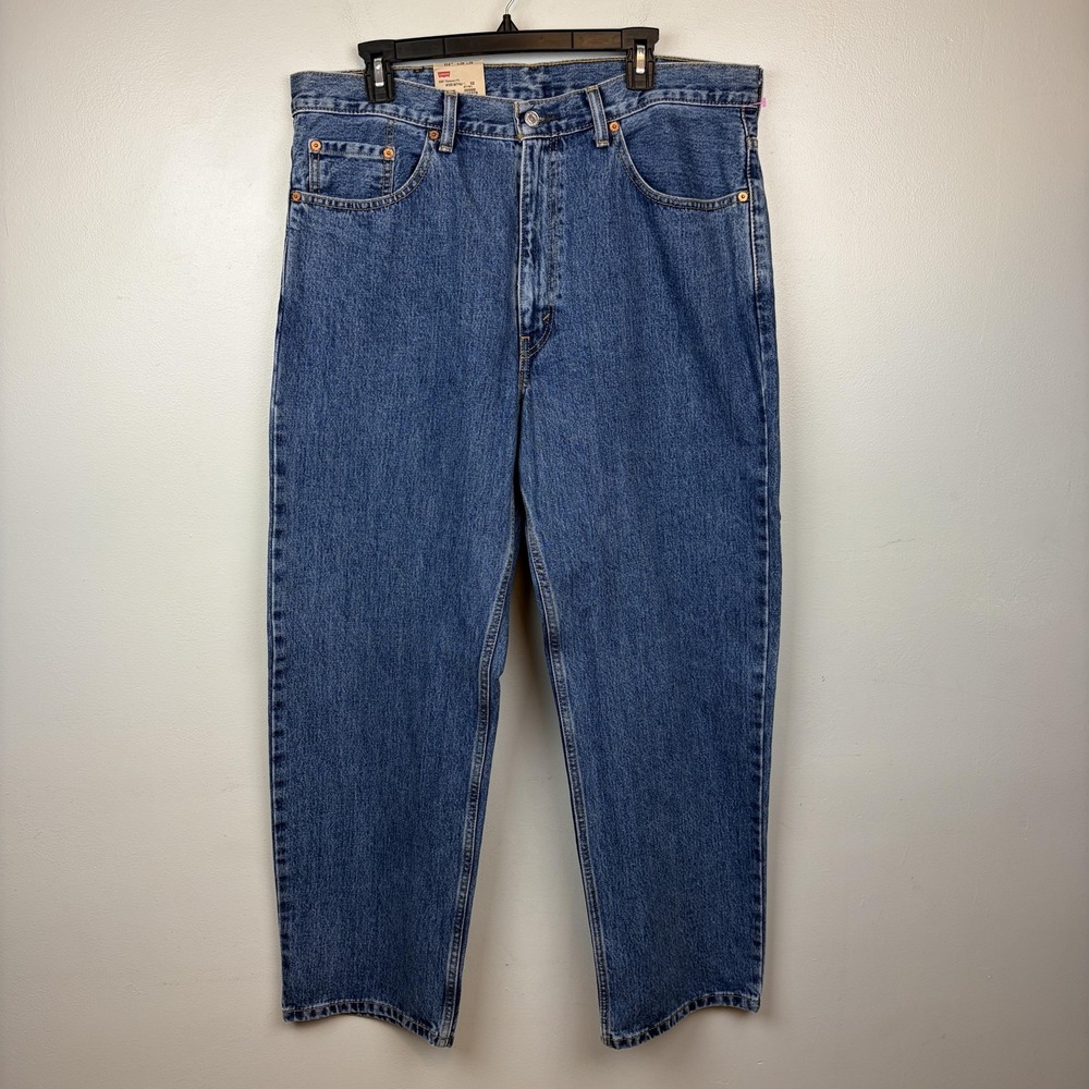 Levis 550 Jeans Mens 38x30‎ Medium Wash Relaxed Fit Tapered Leg Red Tab Denim